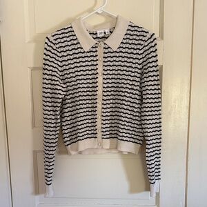 GAP Cream and Black Scalloped Stripe Button-Front Cardigan